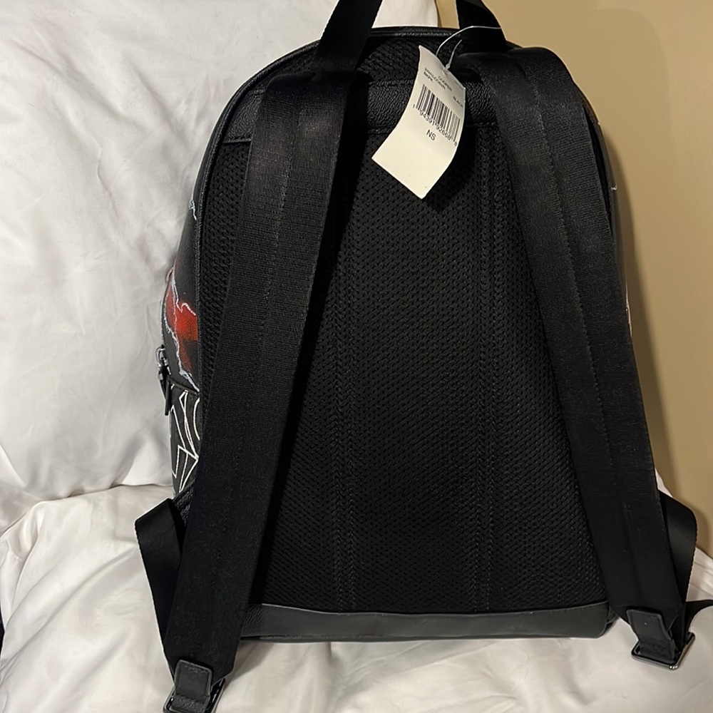 NWT authentic Michael Kors Limited edition collab red lightning,cooper graphic - Picture 4 of 6